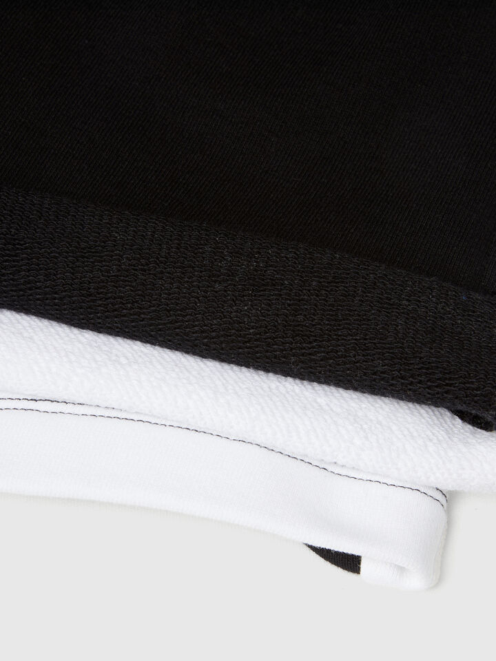 BERMUDA Niña image number 3